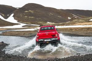 Arctic Trucks Toyota Hilux Double Cab AT38 2011 года 